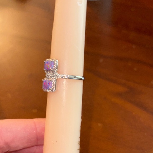 Opal Ring - Picture 2 of 3